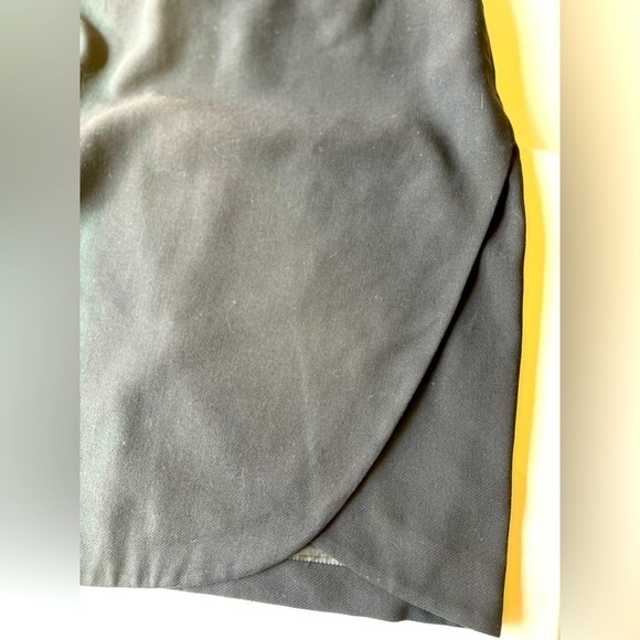 Giorgio Armani front side slit skirt size 40 - Picture 3 of 9